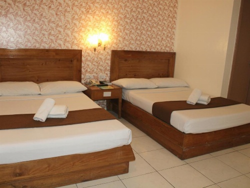 Rosas Garden Hotel image 40